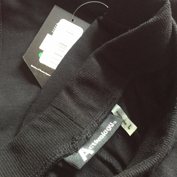 Exercise/jogging pull on pants with pockets. - Picture 2 of 3